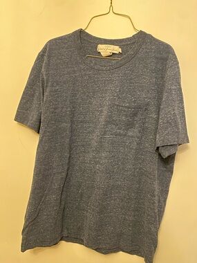 Men's Heather Navy Pocket T-Shirt Size L
